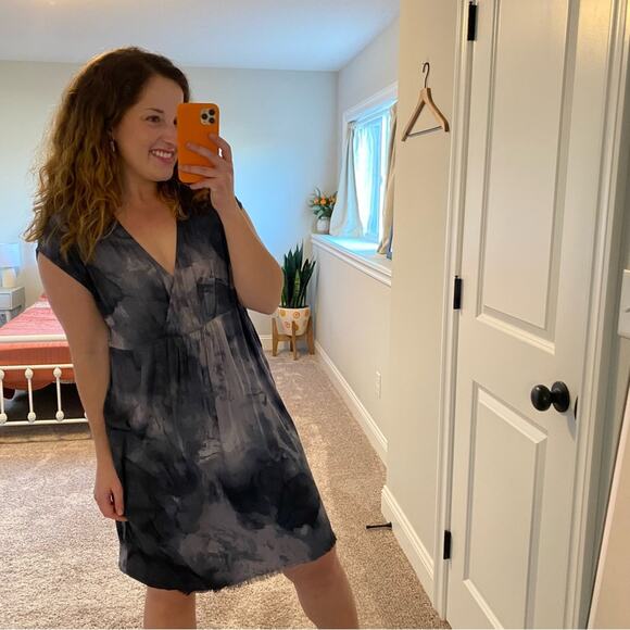 NWT Grade & Gather Blue Gray Splatter Mini Dress S/M - Picture 2 of 14